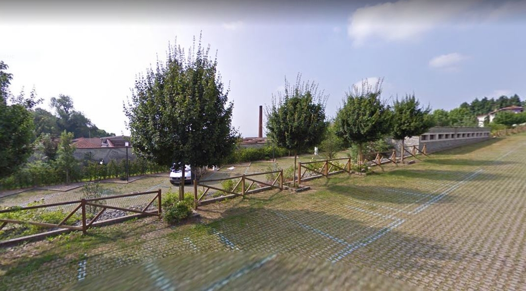 Pollone (Biella) – Via Attilio Botto – Area Camper