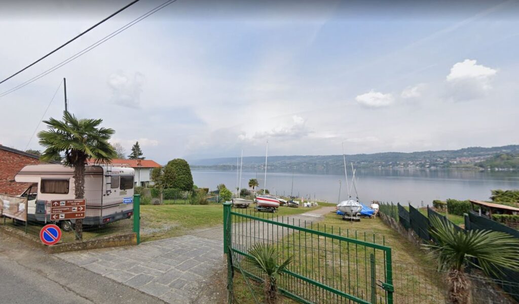 Viverone (Biella) – Acqua di Lago – Area Camper