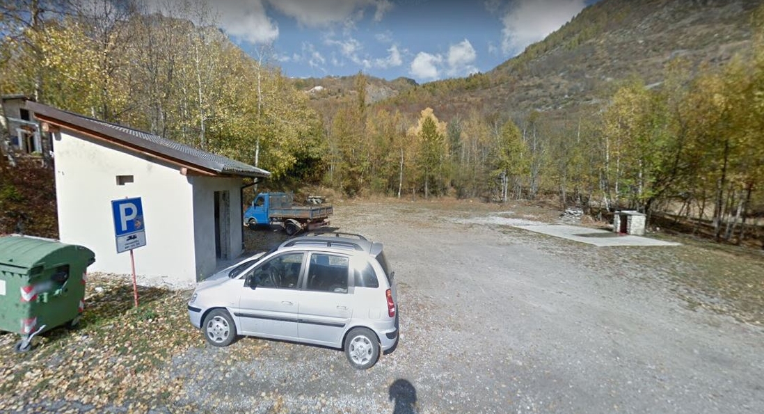Acceglio (Cuneo) – Strada Provinciale 422 – Camper Service e Parcheggio