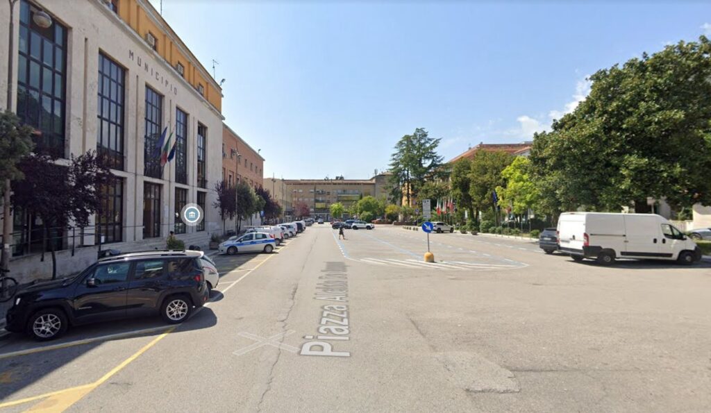 Cassino (Frosinone) – Piazza Alcide De Gasperi – Parcheggio Camper