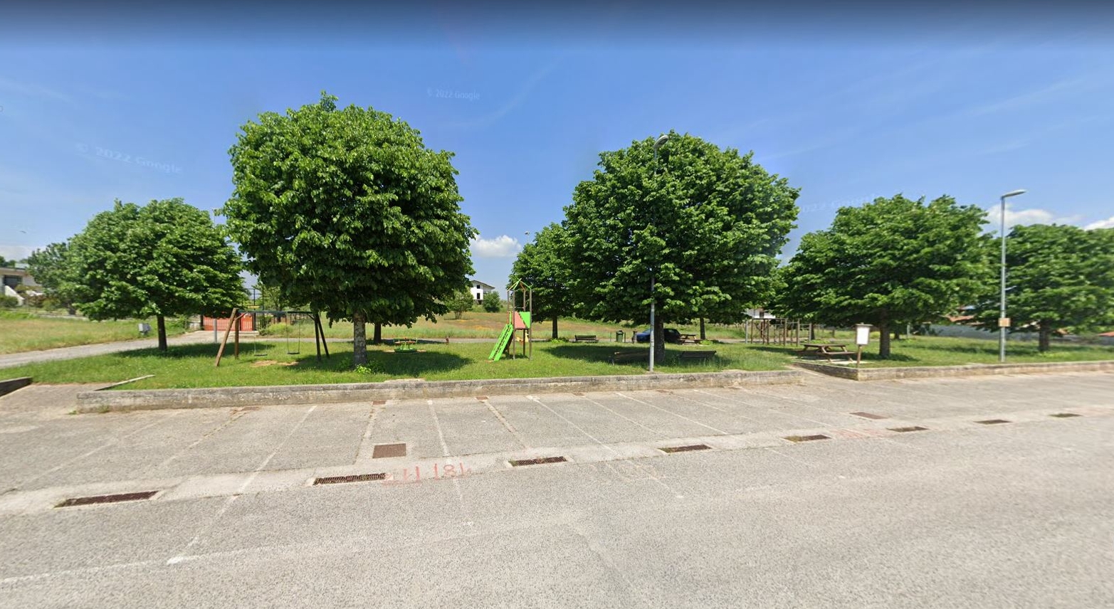 Castro dei Volsci (Frosinone) – Contrada San Sosio 30 – Parcheggio Camper