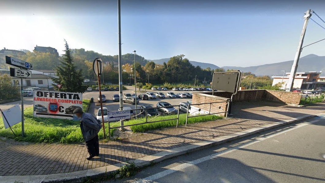 Ceccano (Frosinone)  – Piazza XXV Aprile – Area Camper