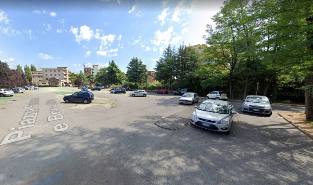 Frosinone (FR) – Piazza Falcone e Borsellino – Parcheggio Camper