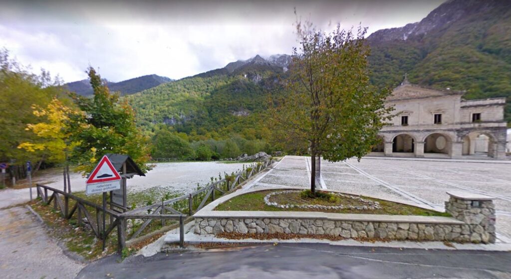 Settefrati (Frosinone) – Santuario Madonna Canneto – Parcheggio Camper