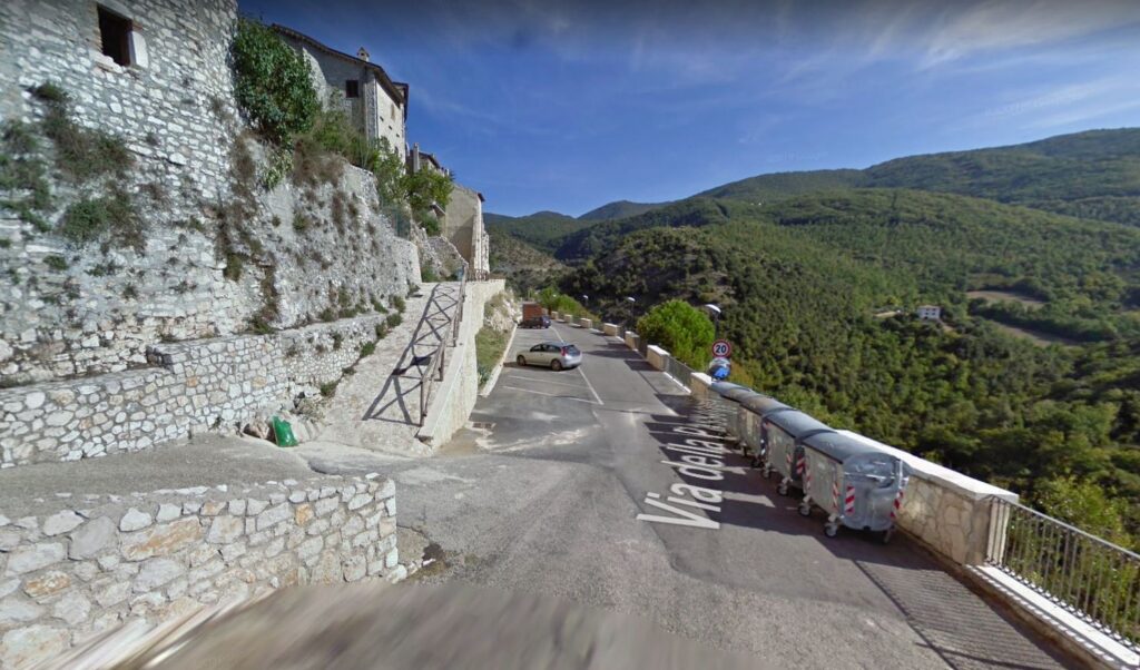 Cottanello (Rieti) – Via della Passeggiata – Parcheggio Camper