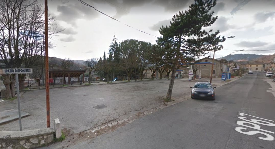 Petrella Salto (Rieti) – Via Valle del Salto 35 – Parcheggio Camper