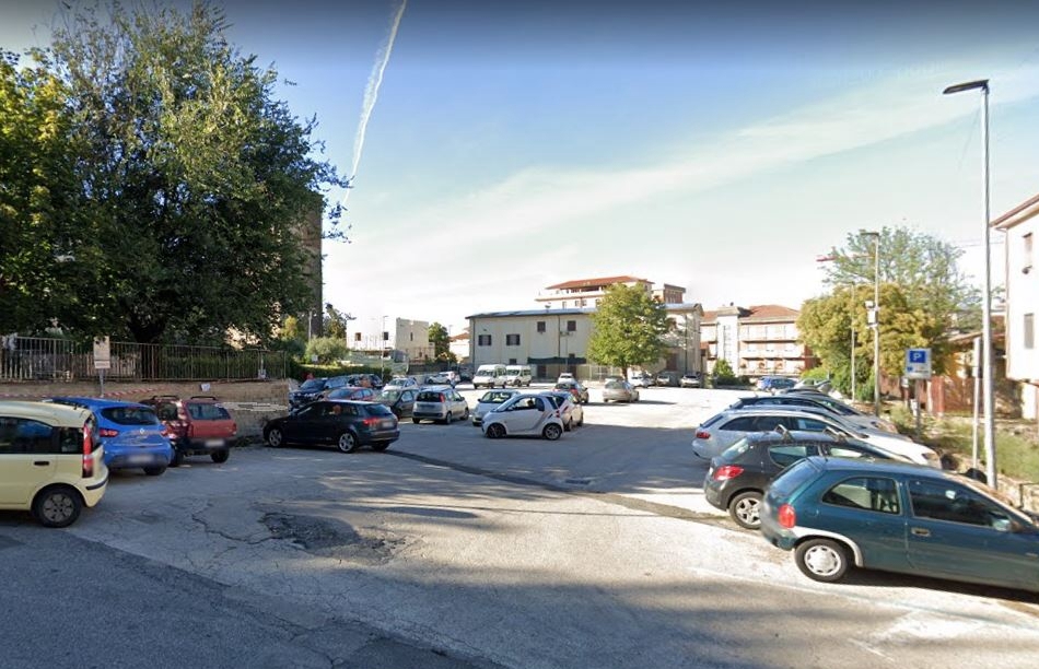 Artena (Roma) – Piazza Giovanni Genocchi – Parcheggio Camper