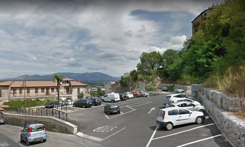Artena (Roma) – Via Filippo Prosperi 3 – Parcheggio Camper