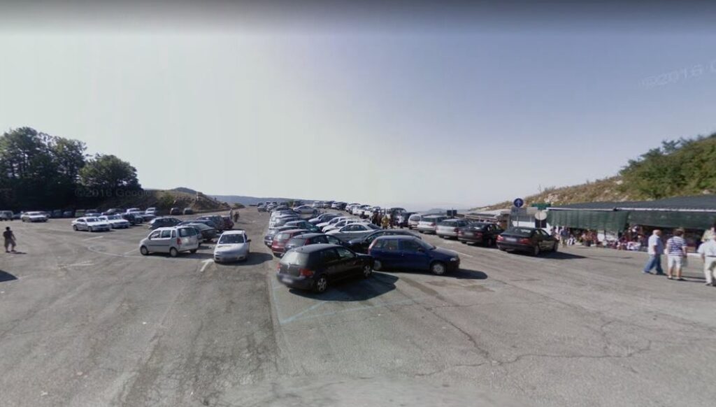 Vallepietra (Roma) – Parcheggio Santuario Santissima Trinita‘ – Sosta Camper