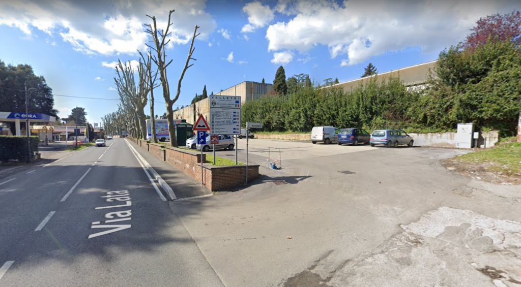 Velletri (Roma) – Via Lata 68 – Parcheggio Camper