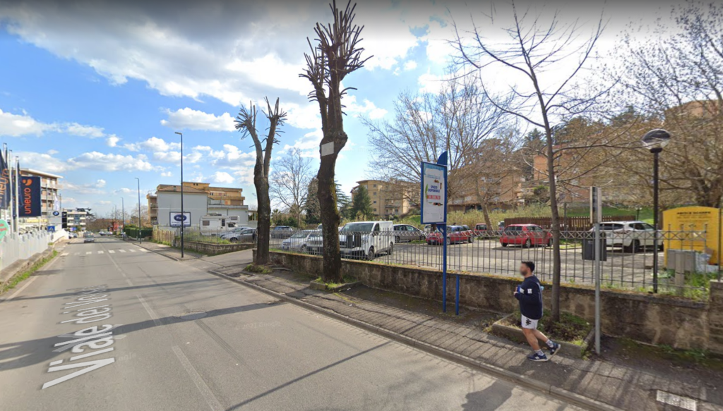 Velletri (Roma) – Viale dei Volsci 51 – Parcheggio Camper