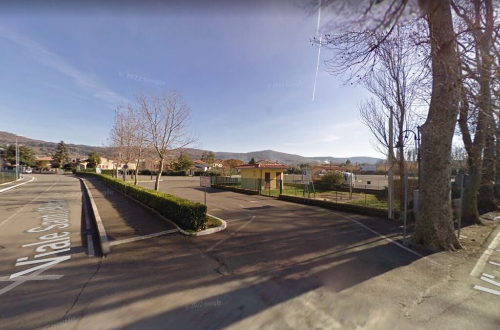 Bolsena (Viterbo) – Viale Santa Maria 42 – Parcheggio Camper