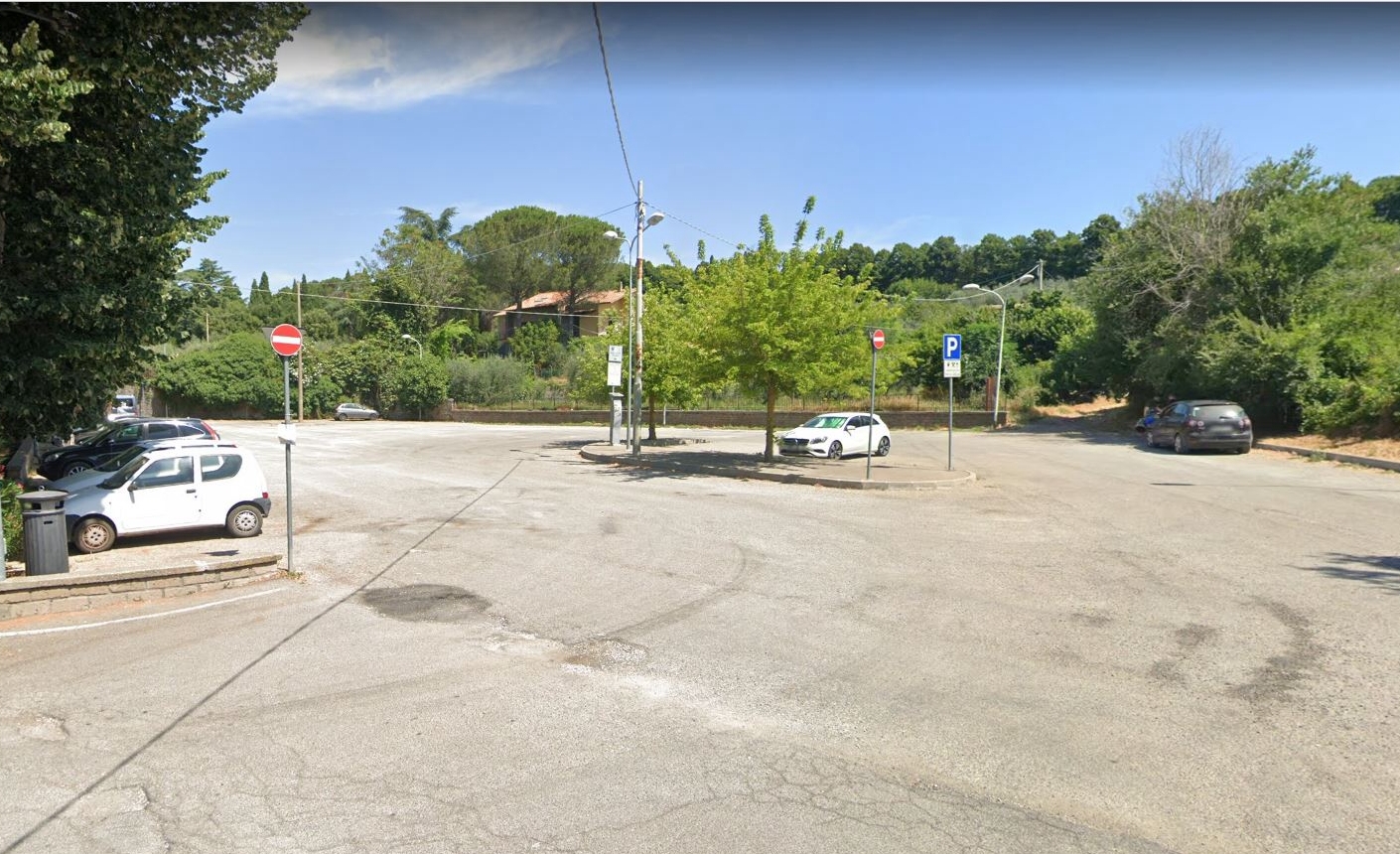 Bolsena (Viterbo) – Largo A. Tamburini – Parcheggio Camper