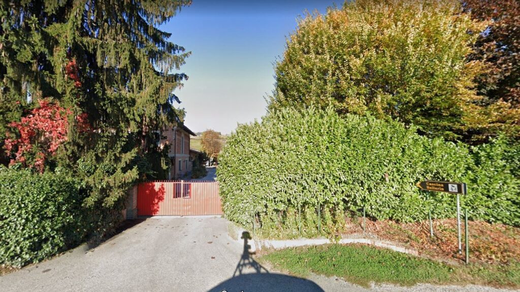 La Morra (Cuneo) – Agriturismo Cascina Ballarin – Parcheggio Camper