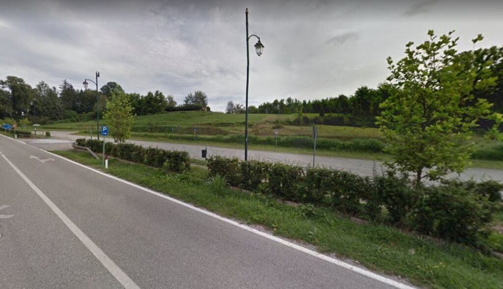 Aglie’ Canavese (Torino) – Piazzale Filippo San Martino d’Aglie’ – Parcheggio Camper