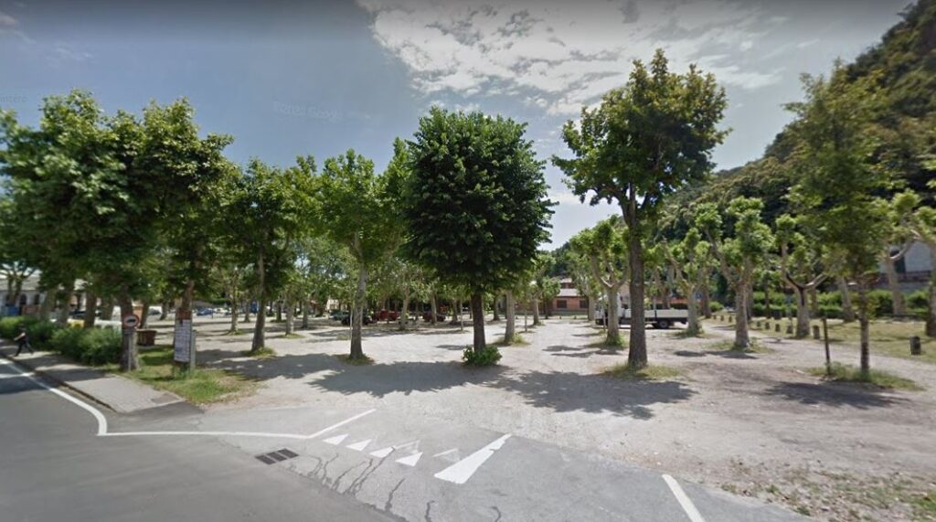 Cavour (Torino) – Via di Bagnolo – Parcheggio Camper