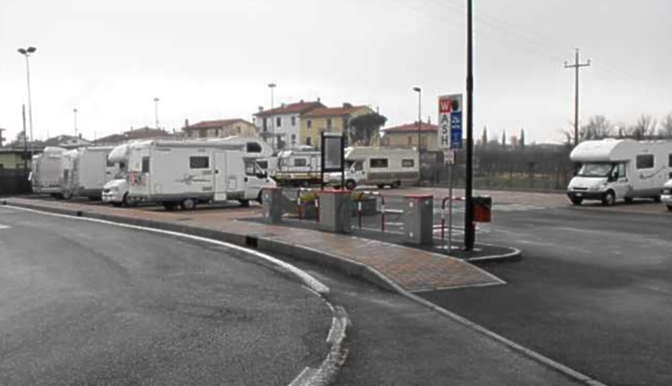 Arezzo (AR) – Via Pier Luigi da Palestrina 26 – Area Camper