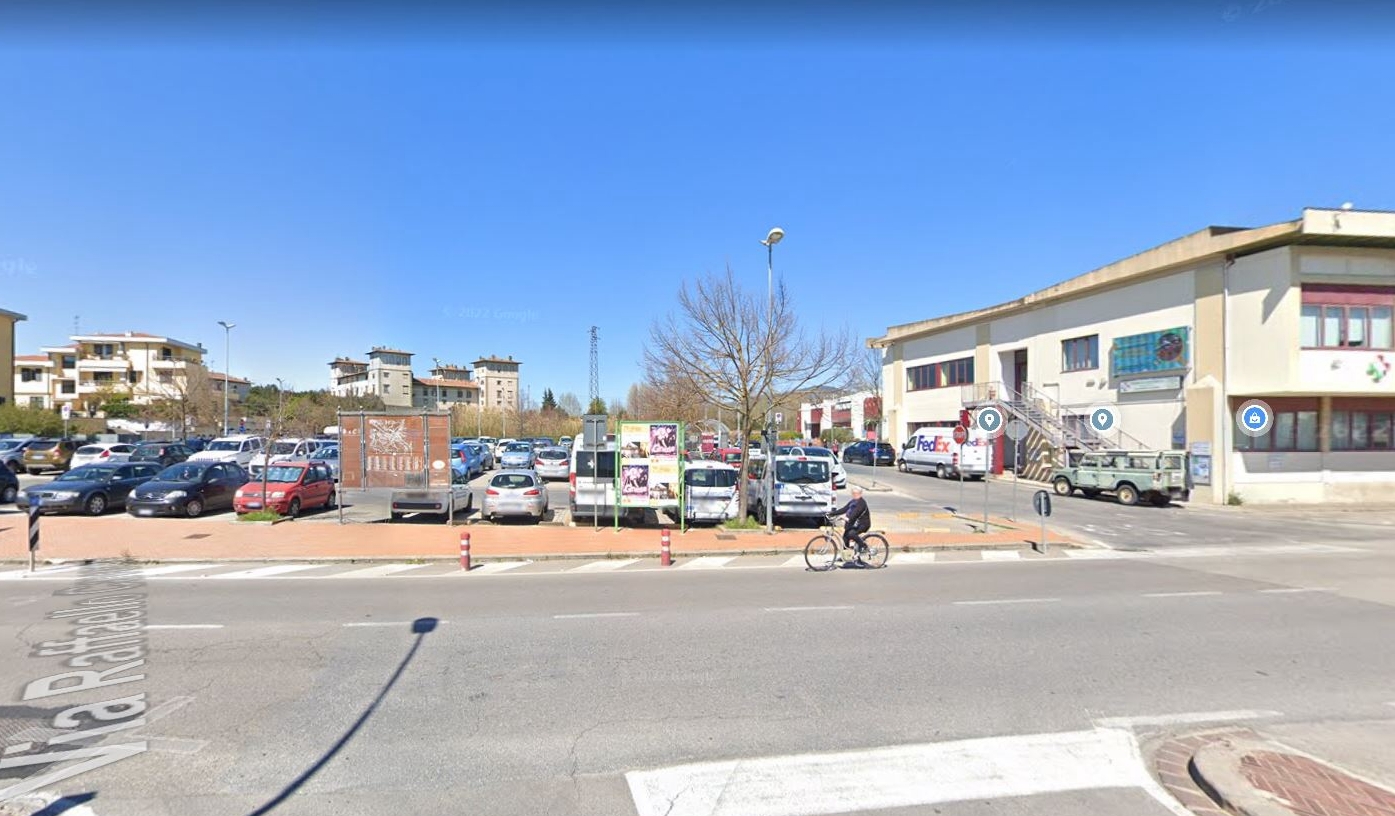 Montelupo Fiorentino (Firenze) – Piazzale Bruno Fanciullacci – Parcheggio Camper