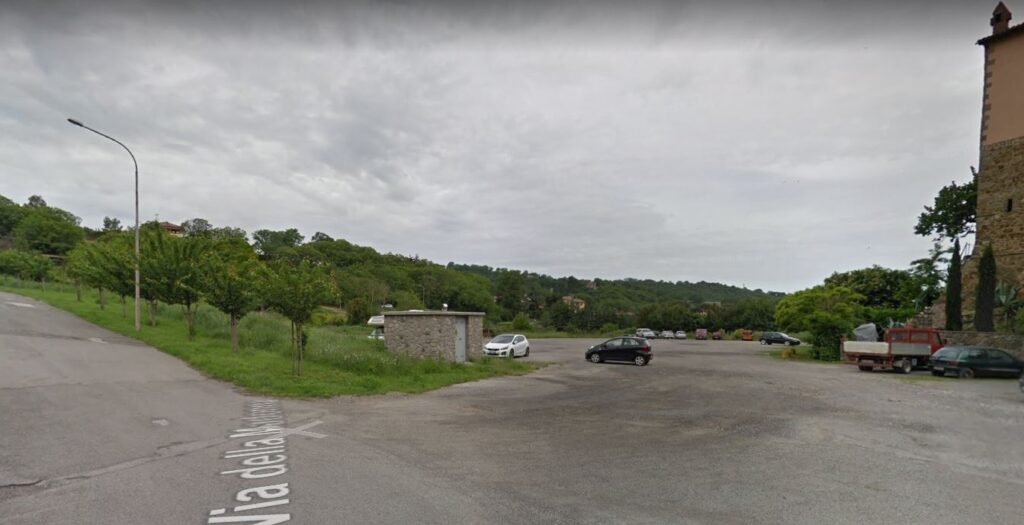 Arcidosso (Grosseto) – Via della Madonna 2 – Parcheggio Camper