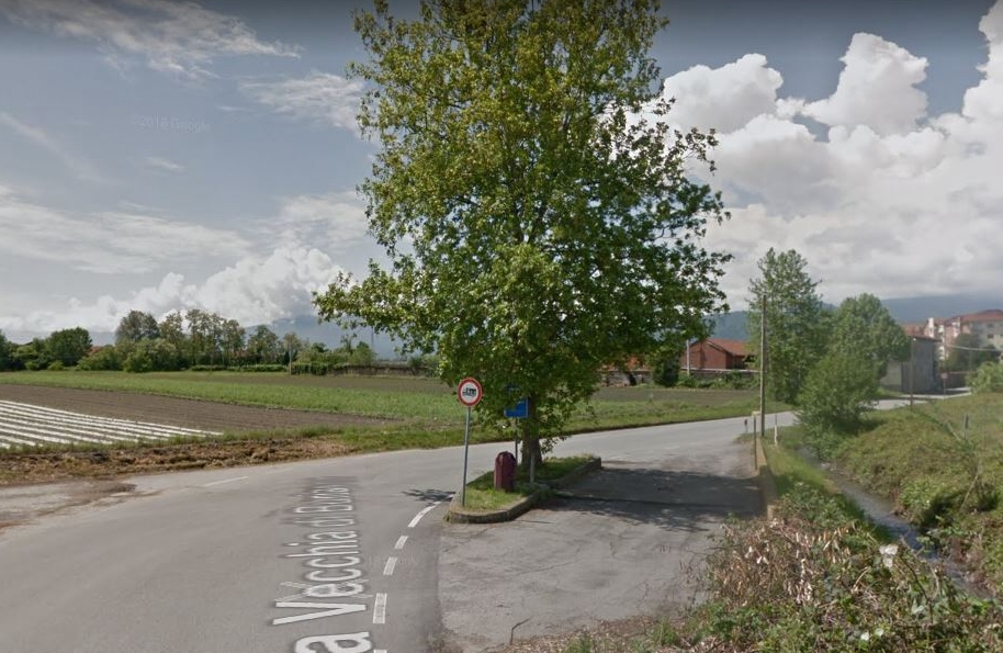 Pinerolo (Torino) – Via Vecchia di Buriasco 22 – Camper Service
