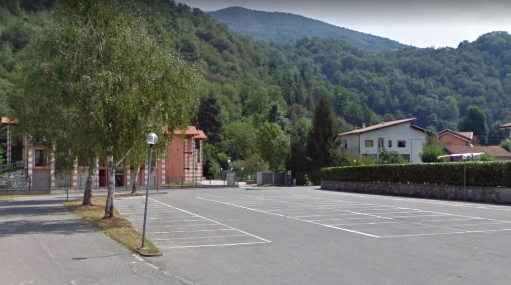 Quarona (Vercelli) – Via Giovanni Lanzio 9 – Parcheggio Camper