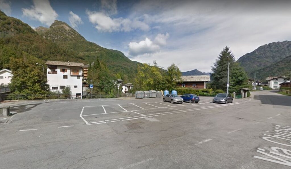 Scopello (Vercelli) – Via Mera / Via Chioso – Parcheggio Camper