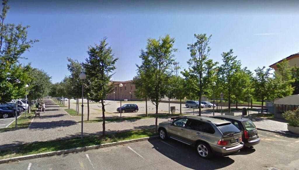 Trino Vercellese (Vercelli) – Piazza Garibaldi – Parcheggio Camper